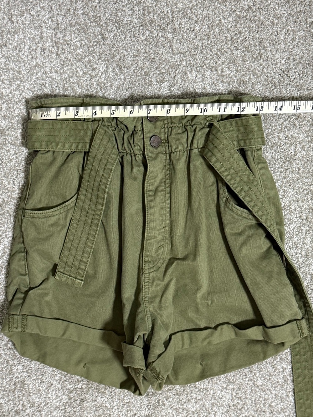 Abercrombie & Fitch Olive High-Waist Paperbag Shorts with Belt - Picture 5 of 8